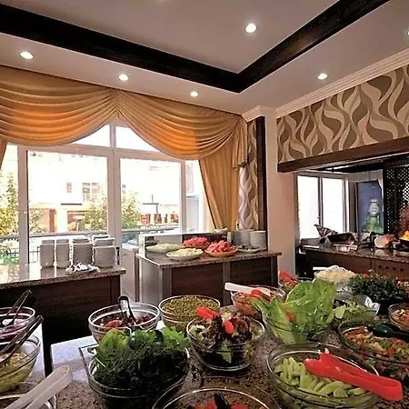 Epic Hotel 3*